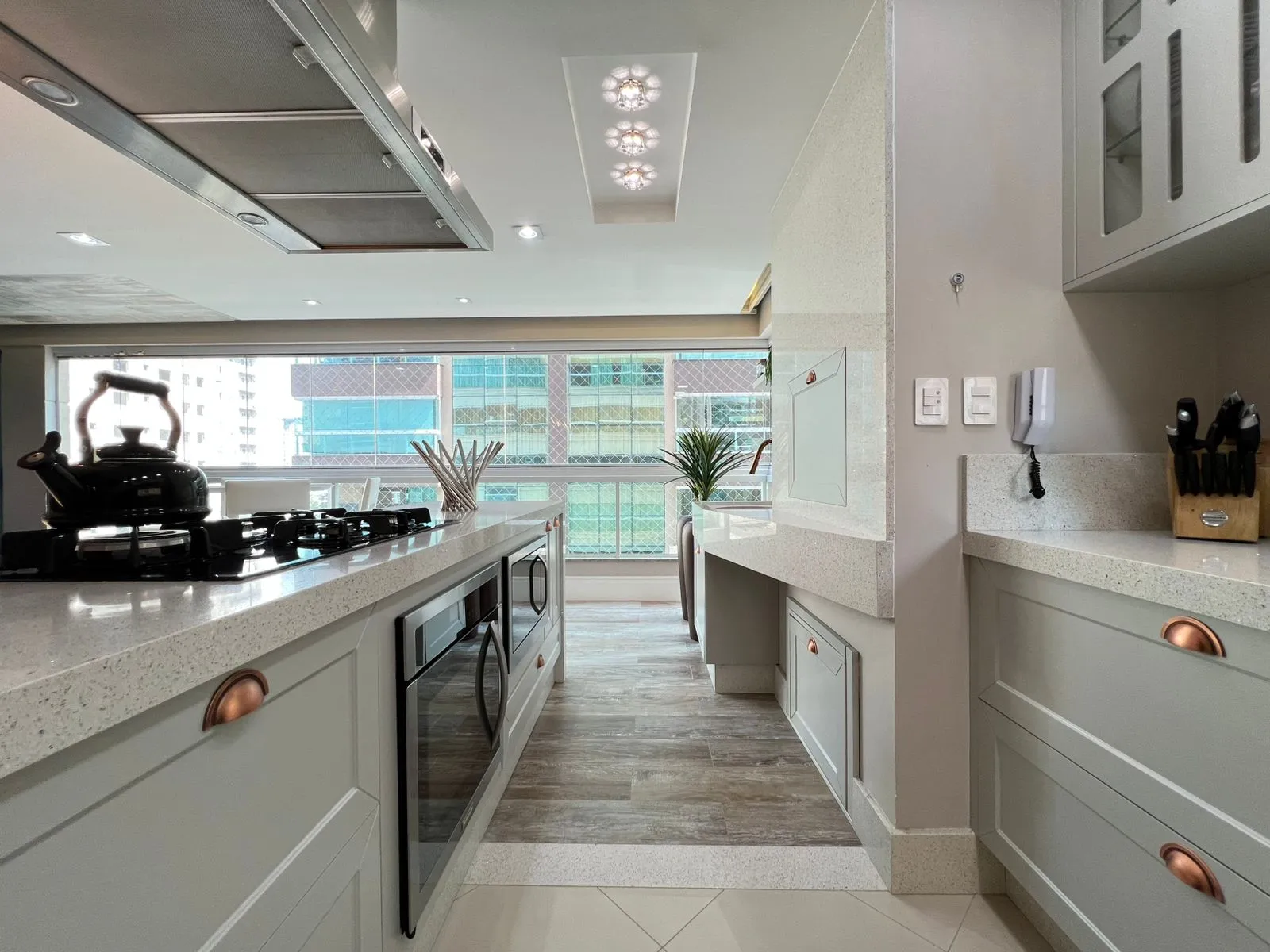 Imagem Apartamento à venda com 130m2 por R$ 2.690.000,00