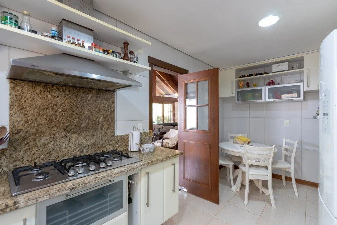 Imagem Casa Condominio para Venda - 352.91m², 4 dormitórios, sendo 4 suites, 4 vagas - Terra Ville