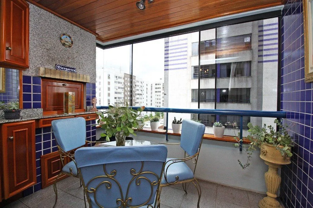Imagem Apartamento para Venda - 72m², 2 dormitórios, 1 vaga - Passo da Areia