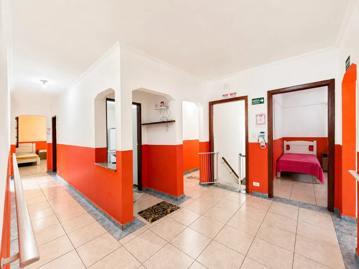 Imagem Casa comercial para venda em Suíssa, 470m2