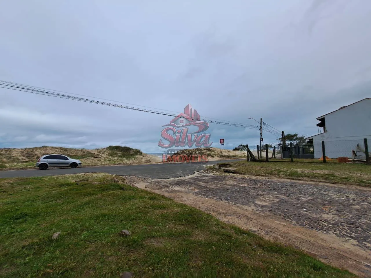 Imagem T159 | Terreno 330m² de esquina, a 50m do mar, Imara
