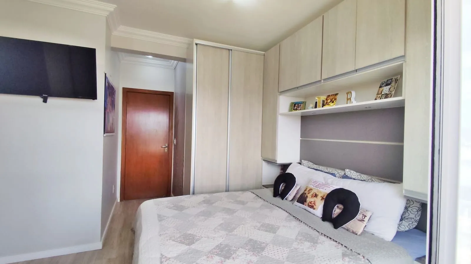Imagem Apartamento em Cachoeirinha com suíte e sacada