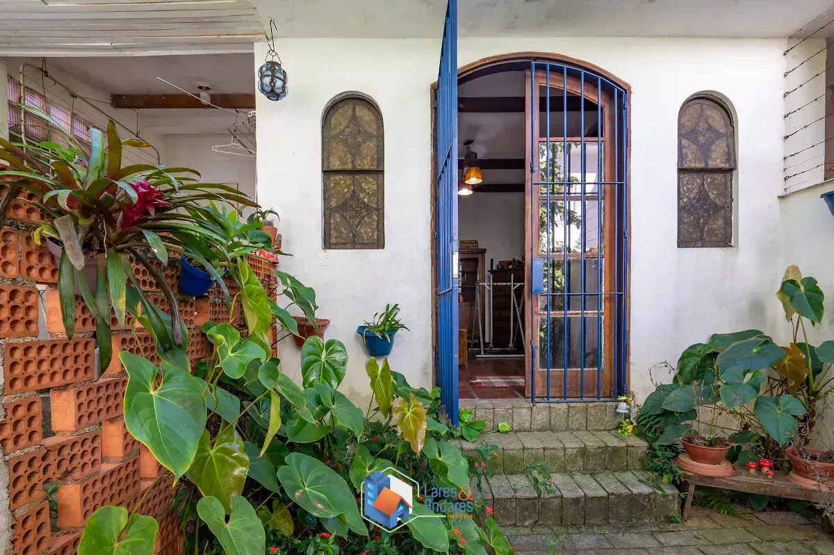 Imagem Casa para venda em Vila Congonhas com 3 quartos, 209m²
