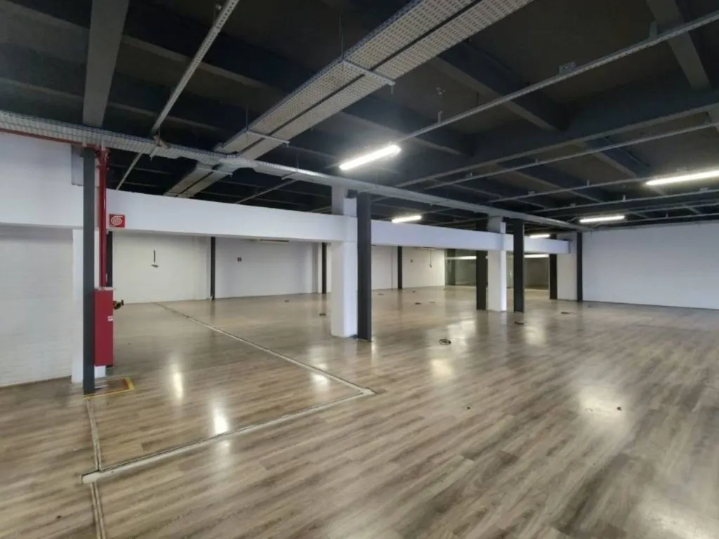 Imagem Salão para alugar, 1710 m² por R$ 47.085/mês - Rudge Ramos - São Bernardo do Campo/SP