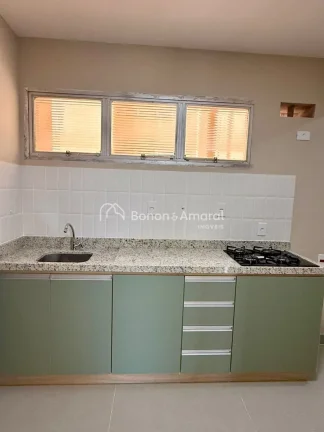 Imagem Excelente oportunidade no Cambuí! 
Apartamento com 100m² de área útil, totalmente reformado e pr...
