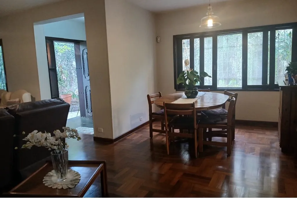 Imagem Casa à venda em São Paulo, Jardim Prudência, com 3 quartos, 257m2