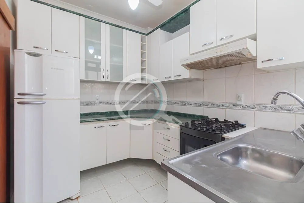 Imagem Amplo apartamento à venda em localização privilegiada, no bairro Rio Branco, - em Porto Alegre. D...