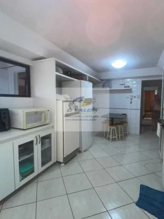 Imagem Vendo Apartamento com 234 m ², 04 Quartos (s/ 02 suíte) 01 Sala de estar c/ varanda ampla e vista para Praia