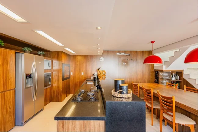 Imagem Casa para venda no bairro Vila Ipiranga em Porto Alegre