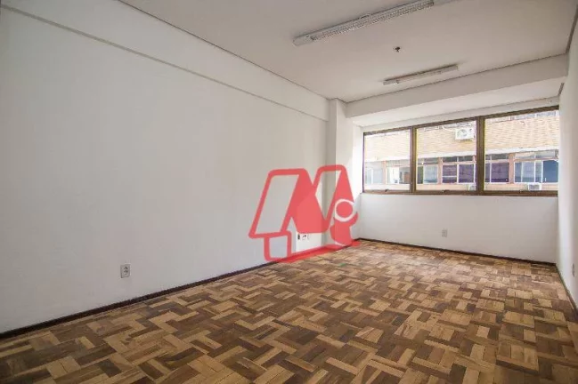 Foto do imóvel Aluga-se Sala Comercial no Centro de Porto Alegre/RS com 25m²