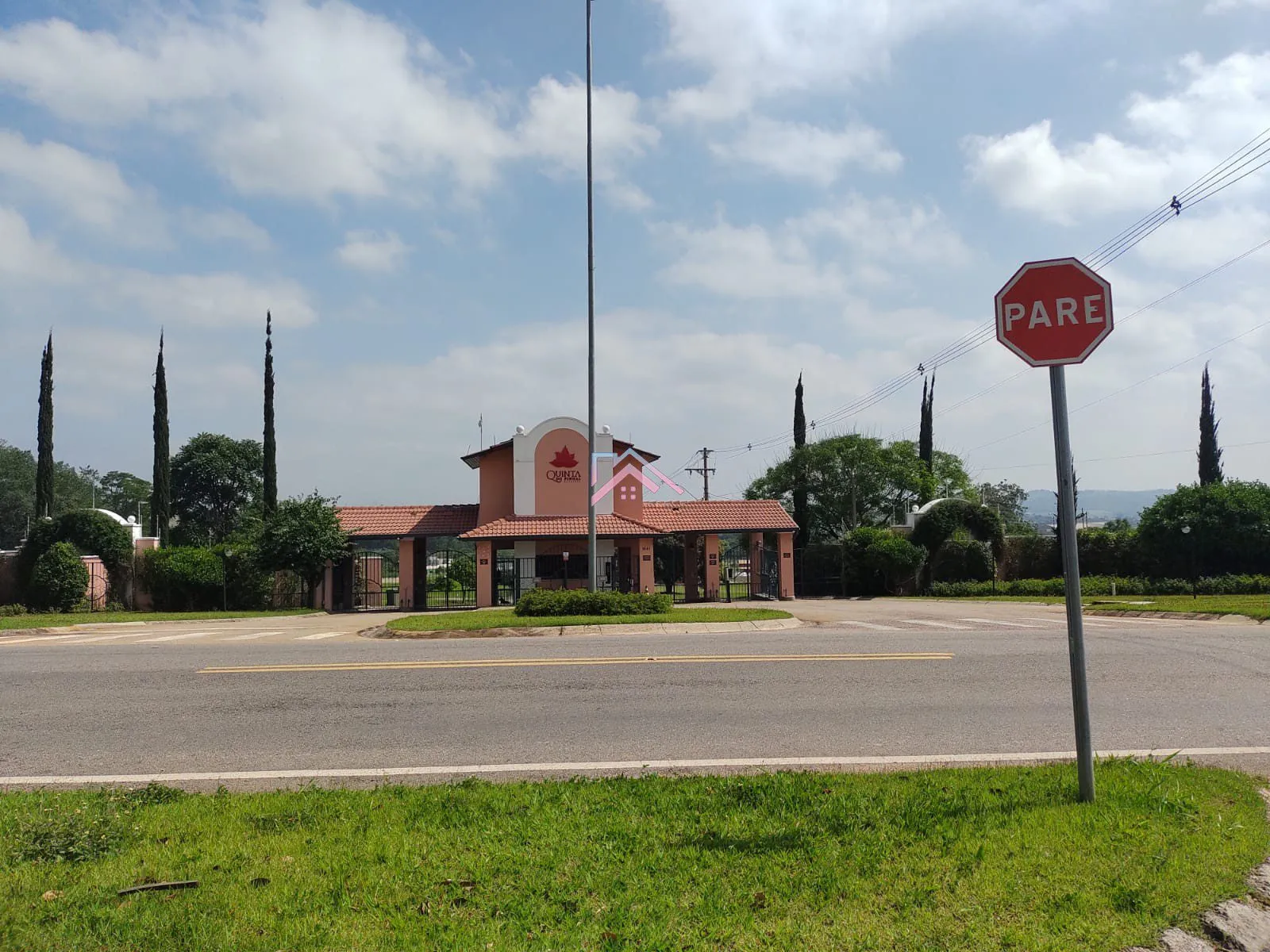 Imagem Terreno à venda Residencial Quinta do Pinhal - Excelente oportunidade de Negócio - Bairro Jacaré - C
