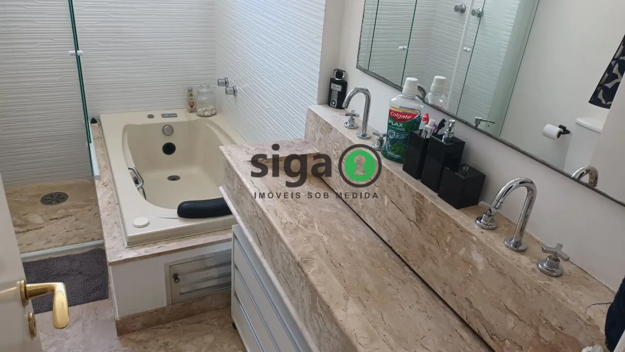 Imagem Apartamento com 3 quartos a Venda - Panamby -190m² - 4 vagas