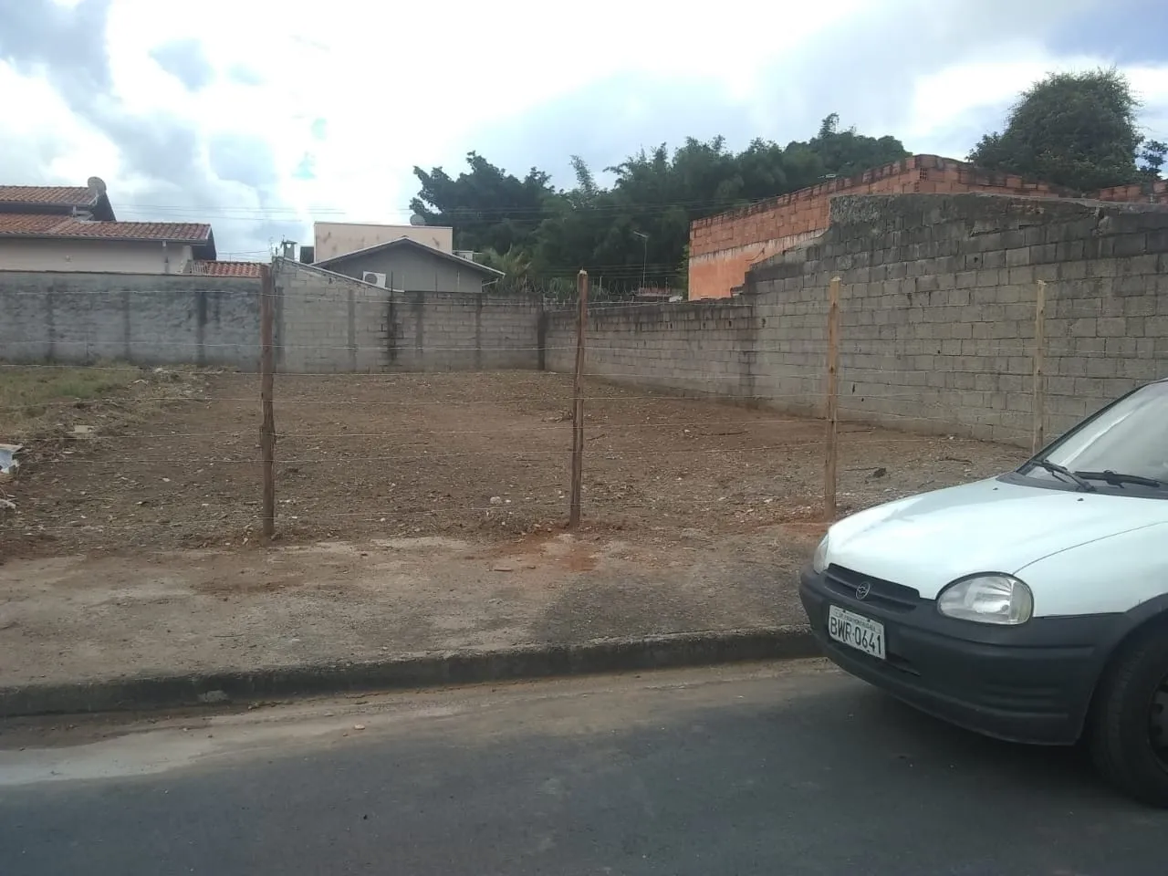Imagem Terreno à venda 254M², Vitória Vale II, Pindamonhangaba - SP