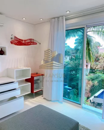 Imagem Casa moderna na praia