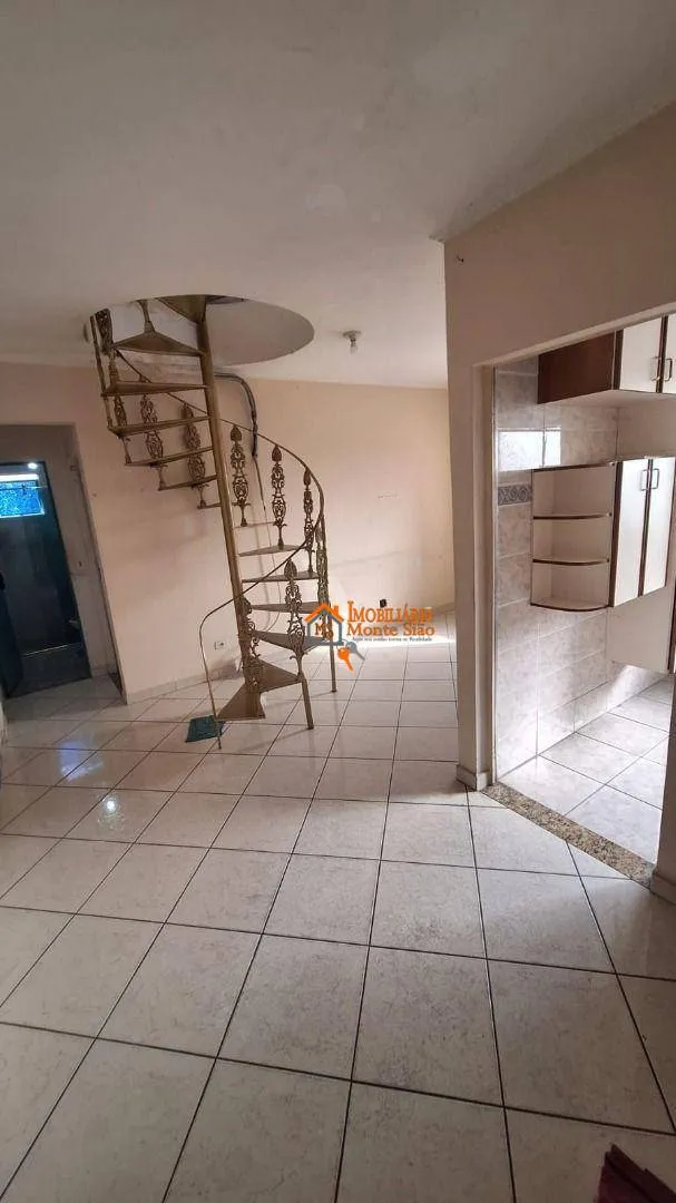 Imagem Apartamento Duplex com 2 dormitórios à venda, 60 m² por R$ 262.000,00 - Cocaia - Guarulhos/SP