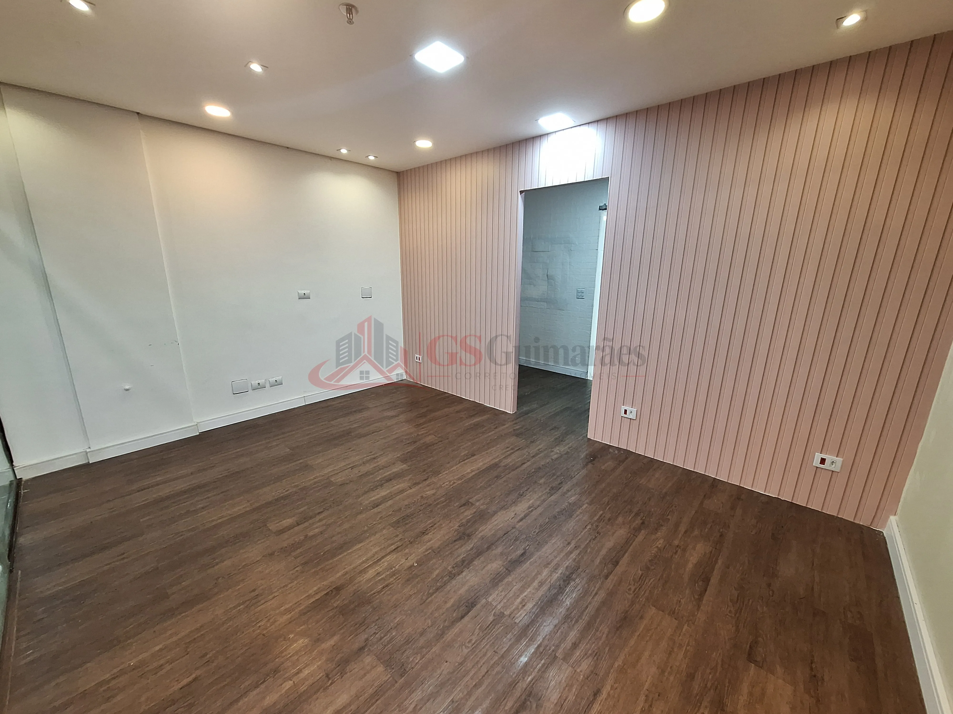 Imagem Loja comercial para locação no Shopping Service - 42,62 m² | Alphaville