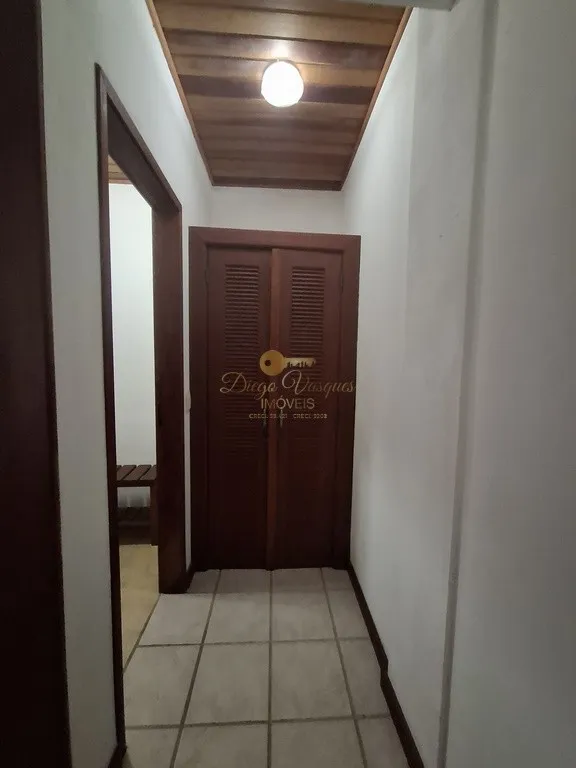 Imagem Casa em Condomínio para Venda em Teresópolis / RJ no bairro Canoas
