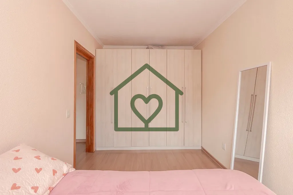 Imagem Descubra seu novo lar em Porto Alegre! Apresentamos um encantador apartamento à venda, localizado n...