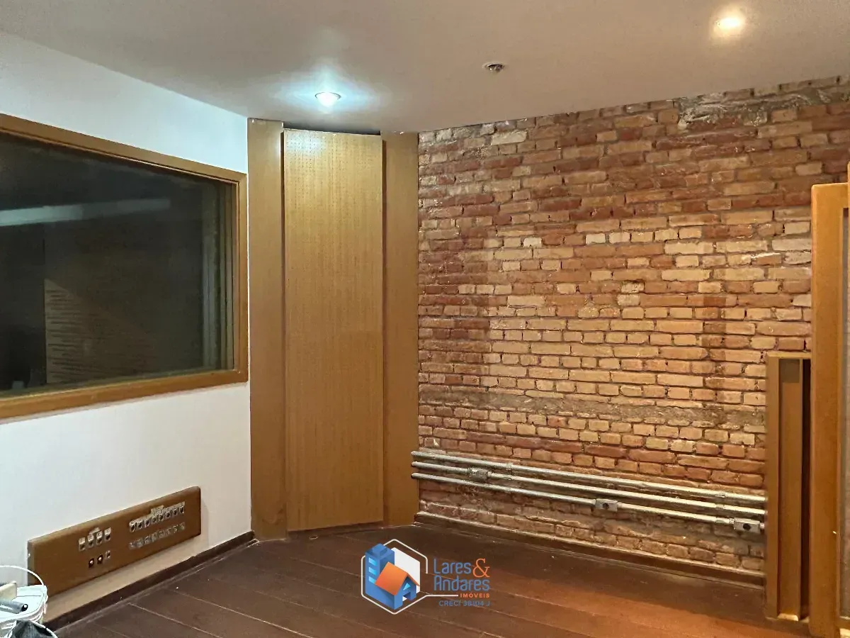 Imagem Casa para venda em Vila Mariana com 3 quartos, 200m²