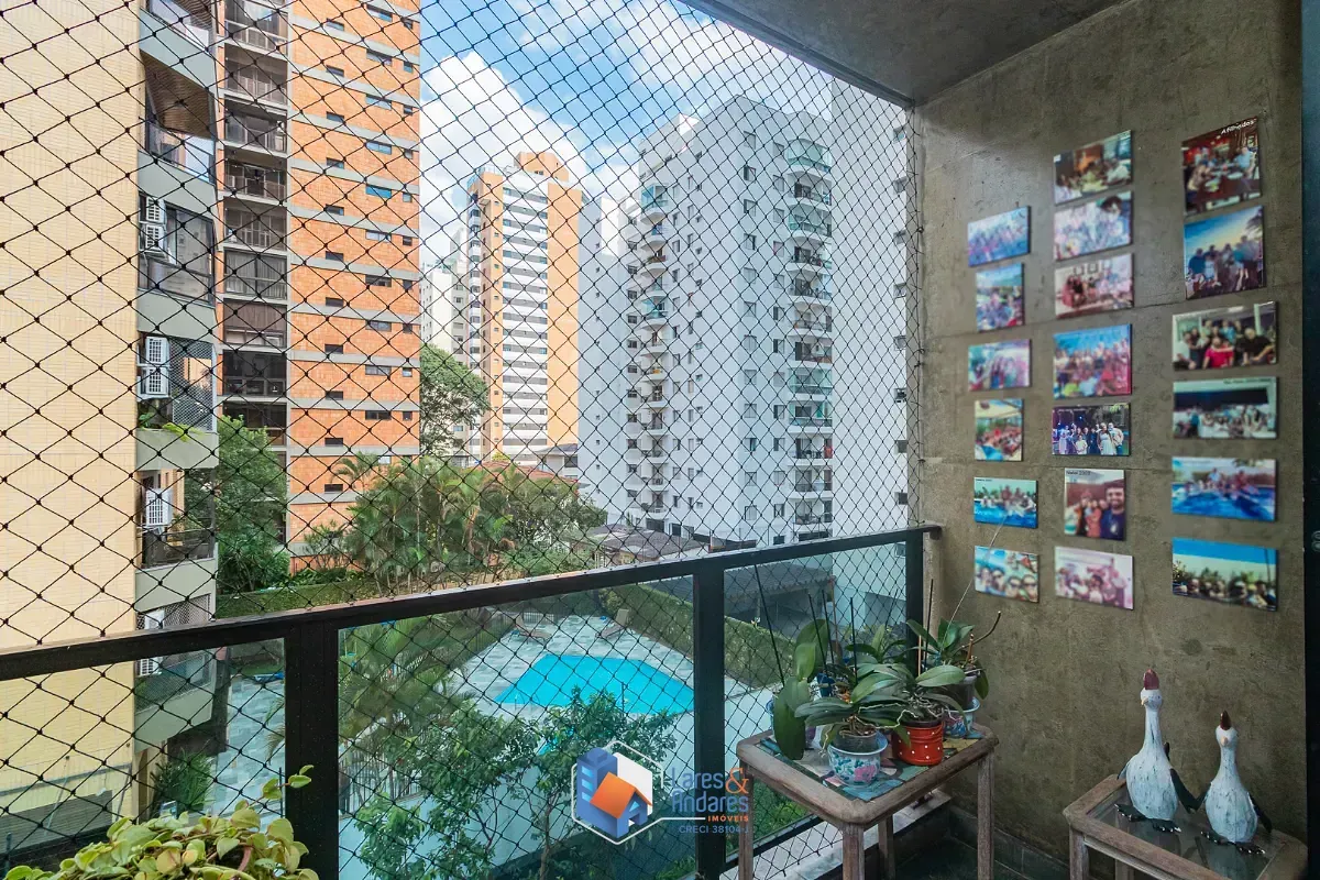 Imagem Apartamento para venda em Moema com 3 quartos, sendo 1 suíte, 152m²