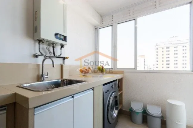 Imagem Apartamento de 88m² com 3 dormitórios, sendo 1 suite, 2 banheiros, 2 vagas e depósito. Possui sal...