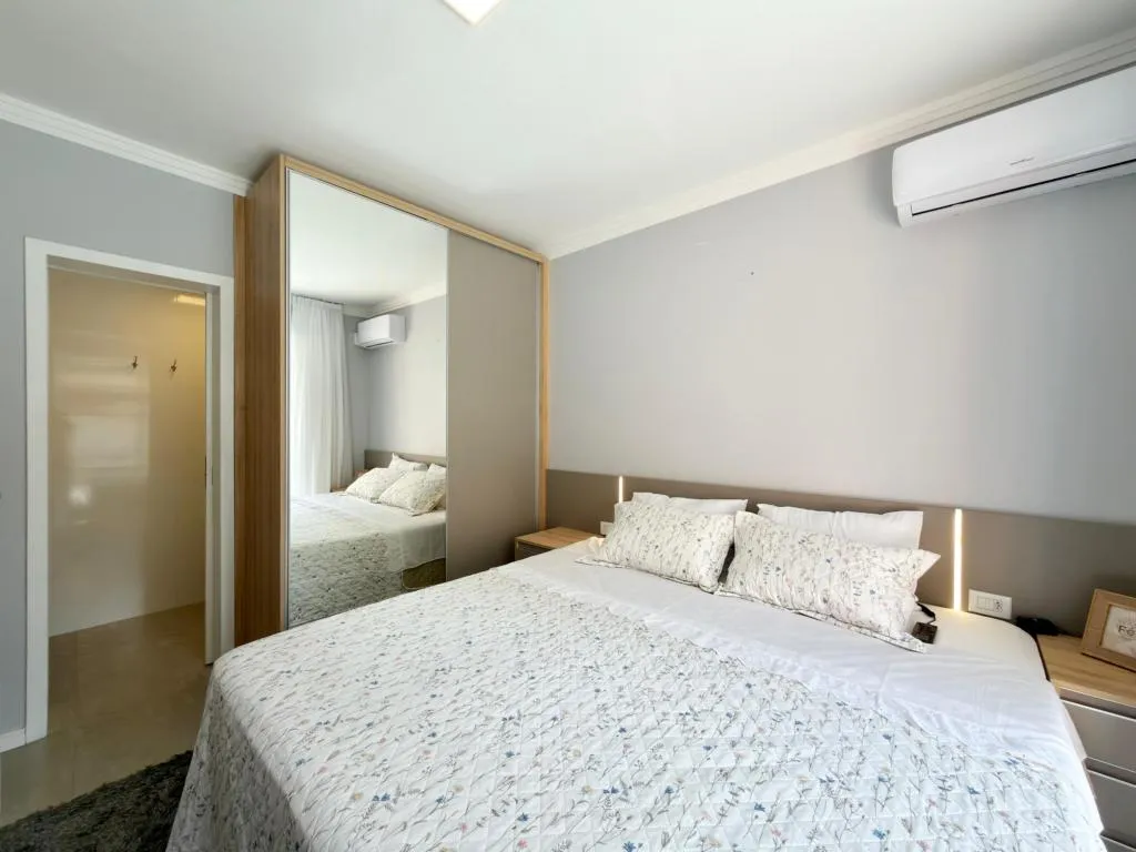 Imagem Apartamento 2 Dormitórios - Bairro Centro