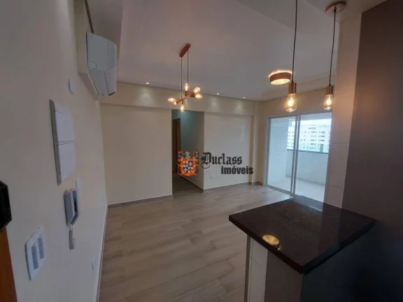 Imagem Apartamento com 2 dormitórios à venda, 67 m² por R$ 590.000 - Macuco - Santos/SP