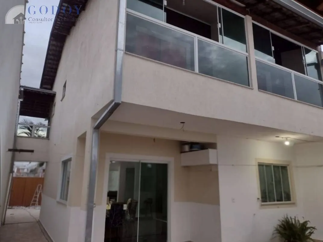 Imagem Casa Ampla com 3 Dormitórios e Excelente Área Externa