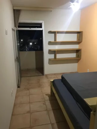Imagem Excelente apartamento em ótima localização da Praia do Morro 2 quartos sendo uma suíte com varanda
