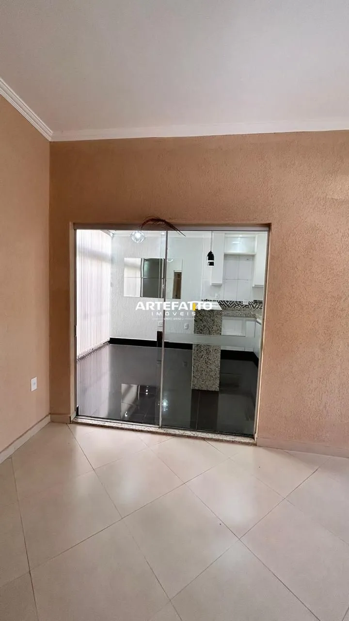 Imagem Casa 3 dorm. sendo 1 suíte no Jovita de Melo, excelente residência.