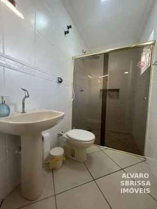 Imagem Casa com três dormitórios sendo uma suíte no Bairro São Camilo em Itu SP