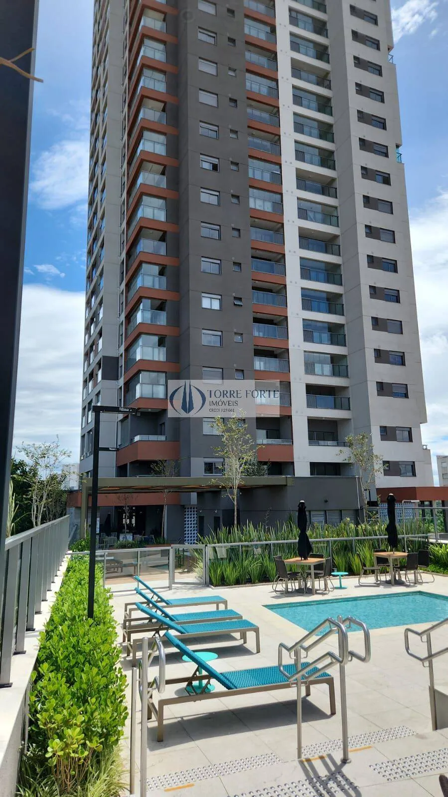 Foto do imóvel Lindo apartamento com 26 m² mobiliado e bem localizado, 400 metros do metrô em Avenida Vereador José Diniz