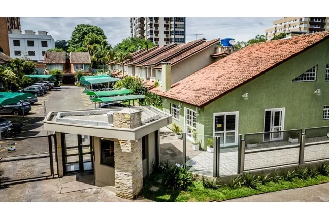 Imagem Casa em Condomínio para venda no bairro Tristeza em Porto Alegre