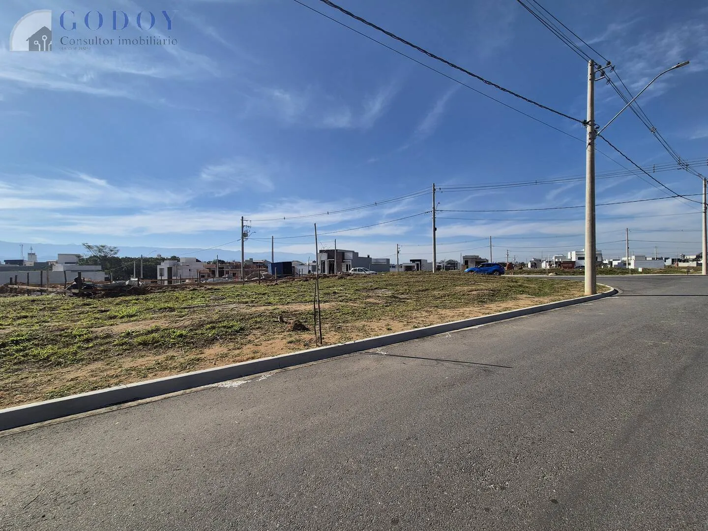 Imagem Terreno Cond. Bosque Imperatriz - 355,51 m² | De R$ 240 mil por R$ 180 mil