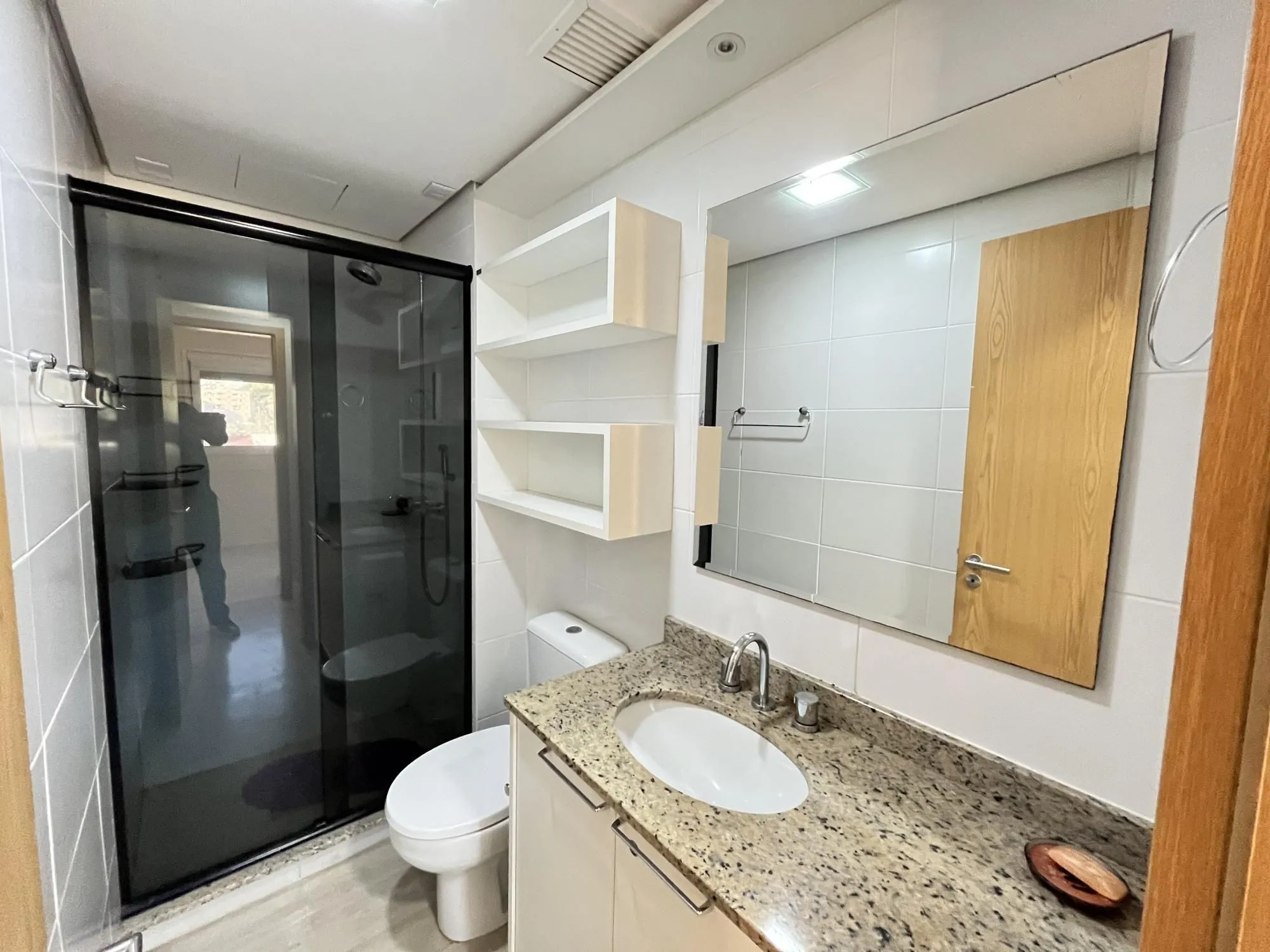 Imagem Apartamento de 3 quartos, semi mobiliado, suíte e 1 vaga de garagem