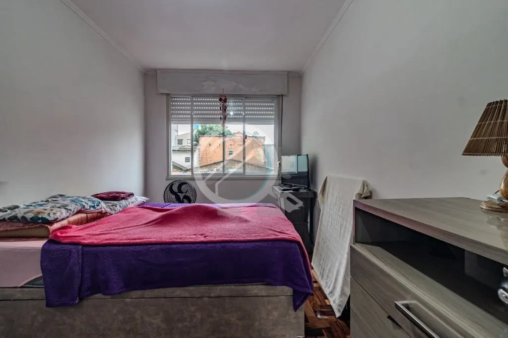 Imagem Ótimo apartamento de dois dormitórios à venda em um dos melhores bairros da cidade, o bairro Meni...