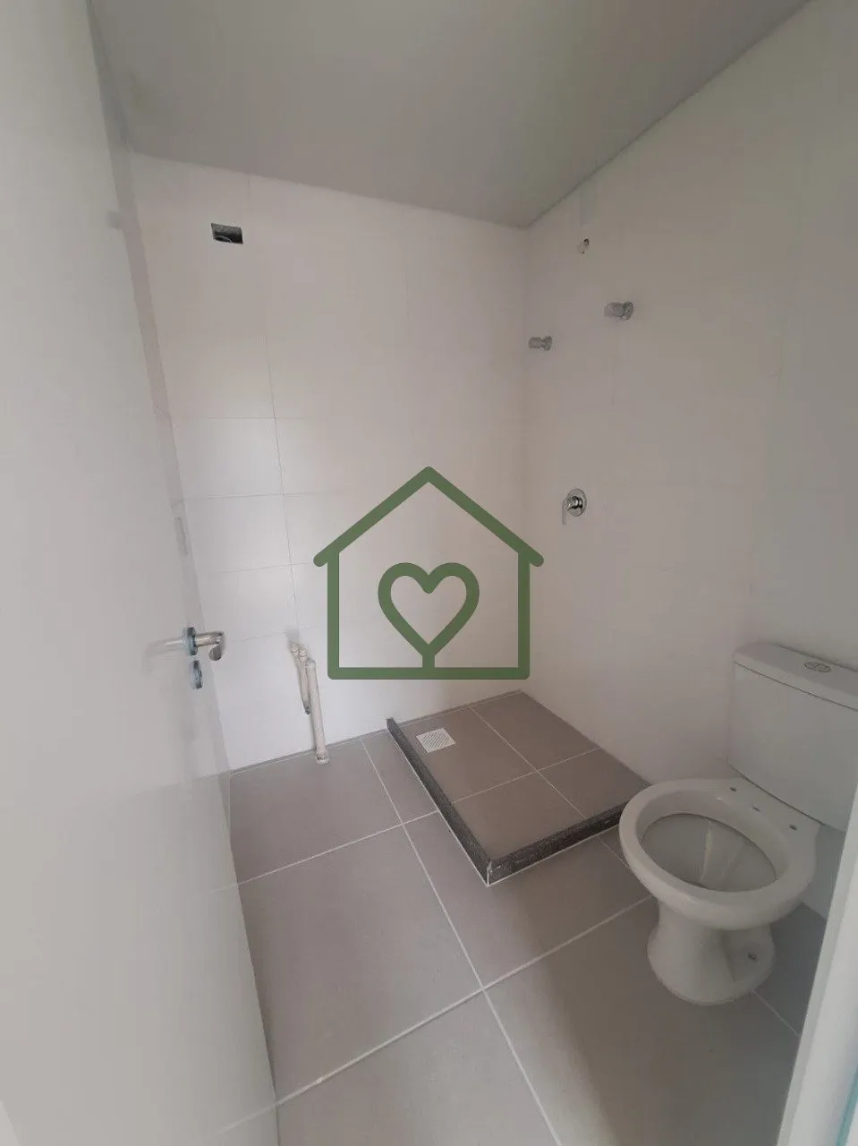 Imagem Descubra este maravilhoso Apartamento Garden, localizado na Rua Brasil, 315, próximo à Av. Araçá...