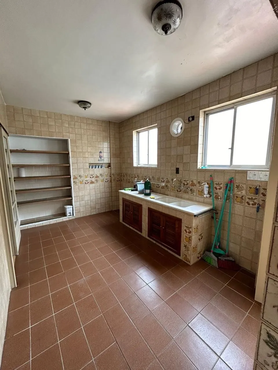 Imagem Apartamento com 03 quartos e 02 banheiros no Centro Histórico de Porto Alegre