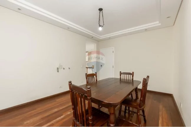 Imagem Casa bem localizada com 4 dormitórios 2 suíte 7 vagas 382m2