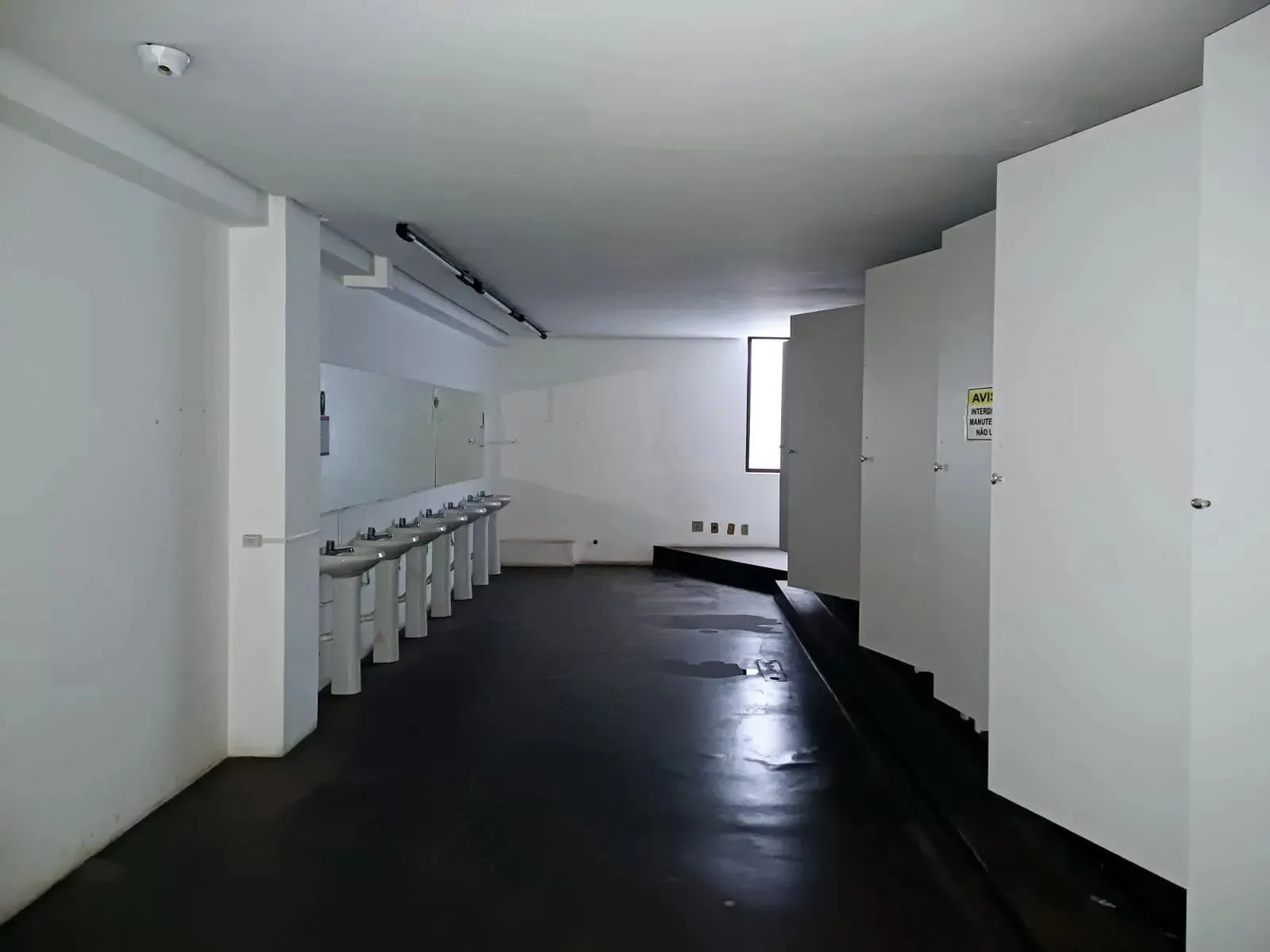Imagem Predio comercial/Rua São Paulo esquini rua Brasil/1354m² Oportunidade