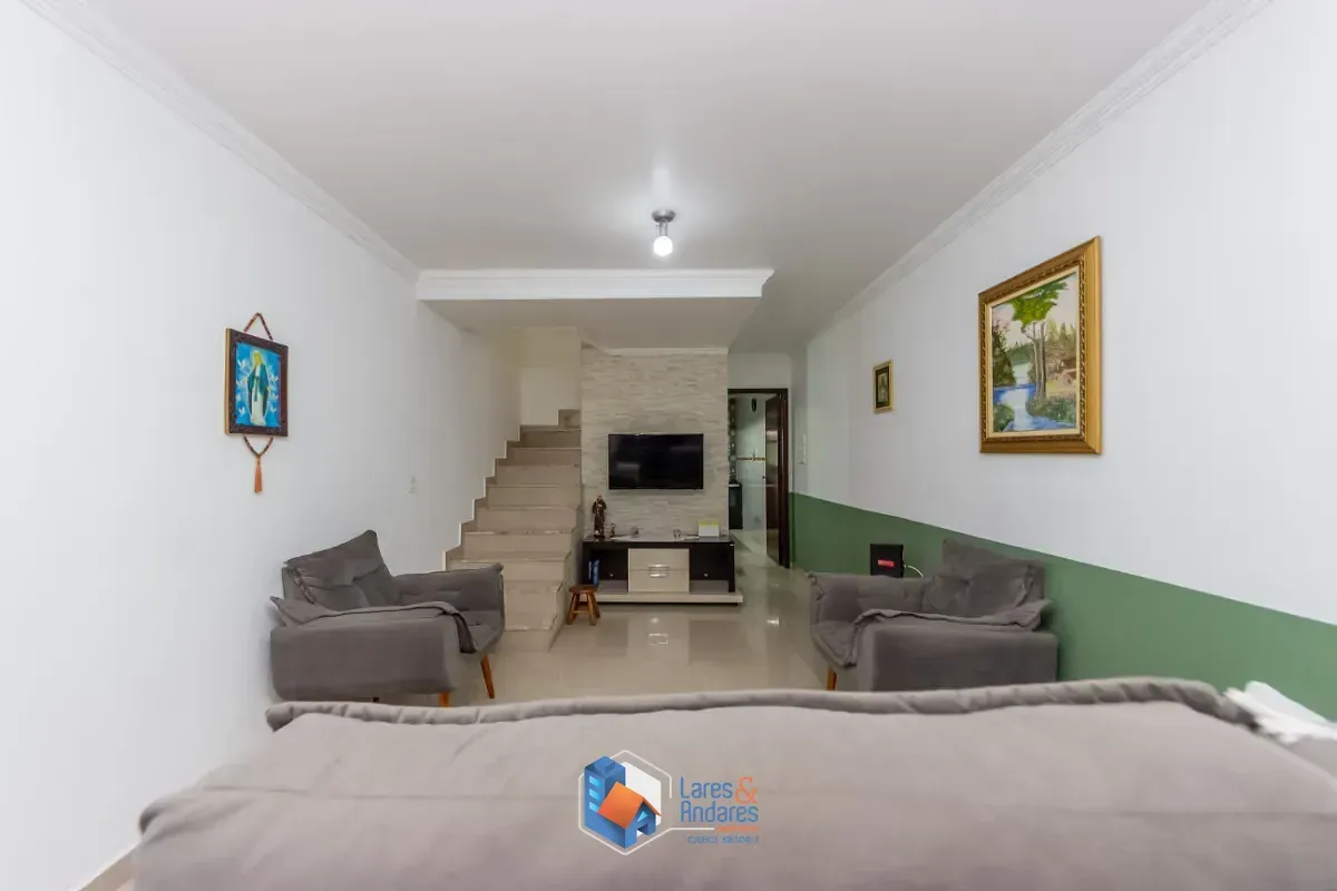 Imagem Sobrado para venda em Jardim Vivan com 2 quartos, 75m²