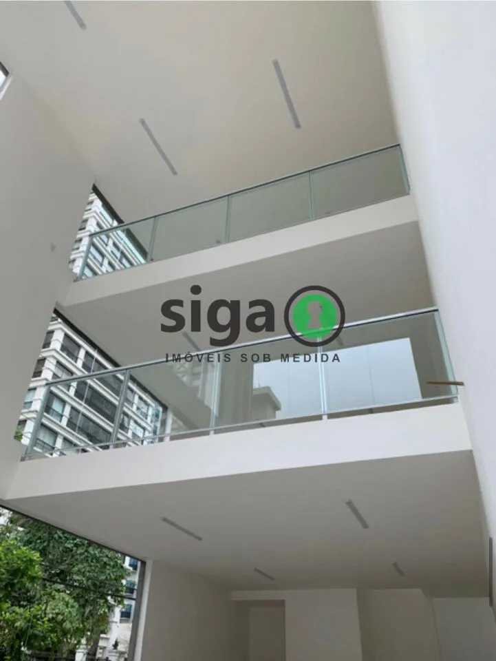Imagem Prédio Comercial/Residencial com 328 m², 3 Andares + Rooftop, 2 Vagas