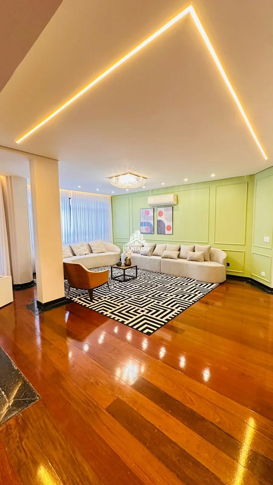 Imagem Apartamento Duplex de Alto Padrão Edifício Mãe Bonifácia