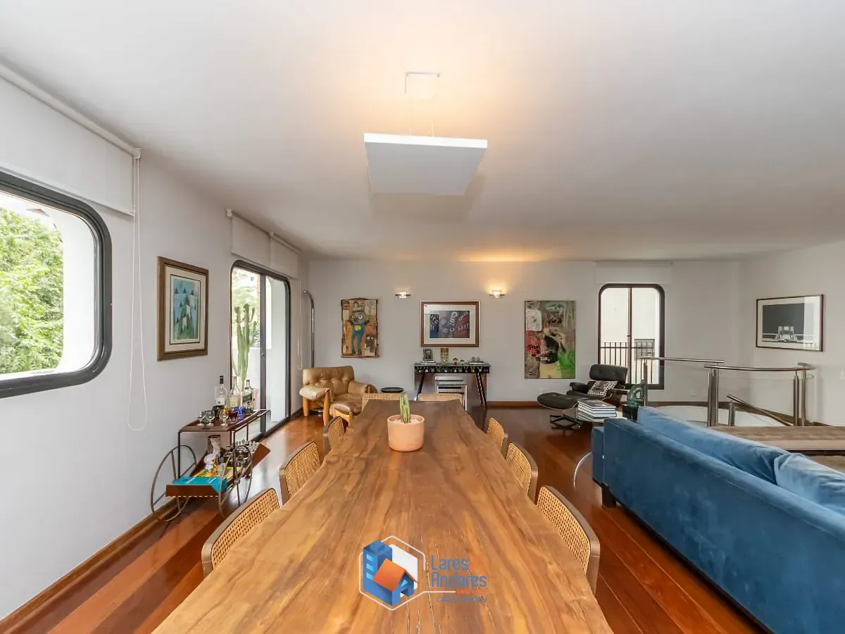 Imagem Duplex para venda em Cerqueira César com 5 quartos, sendo 5 suítes, 400m²