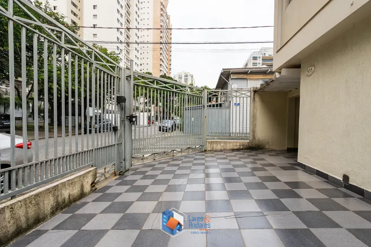 Imagem Casa para venda em Cidade Monções com 3 quartos, sendo 1 suíte, 165m²