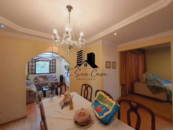 Imagem Casa com 3 Quartos à Venda bairro Glória / Eldorado Contagem MG