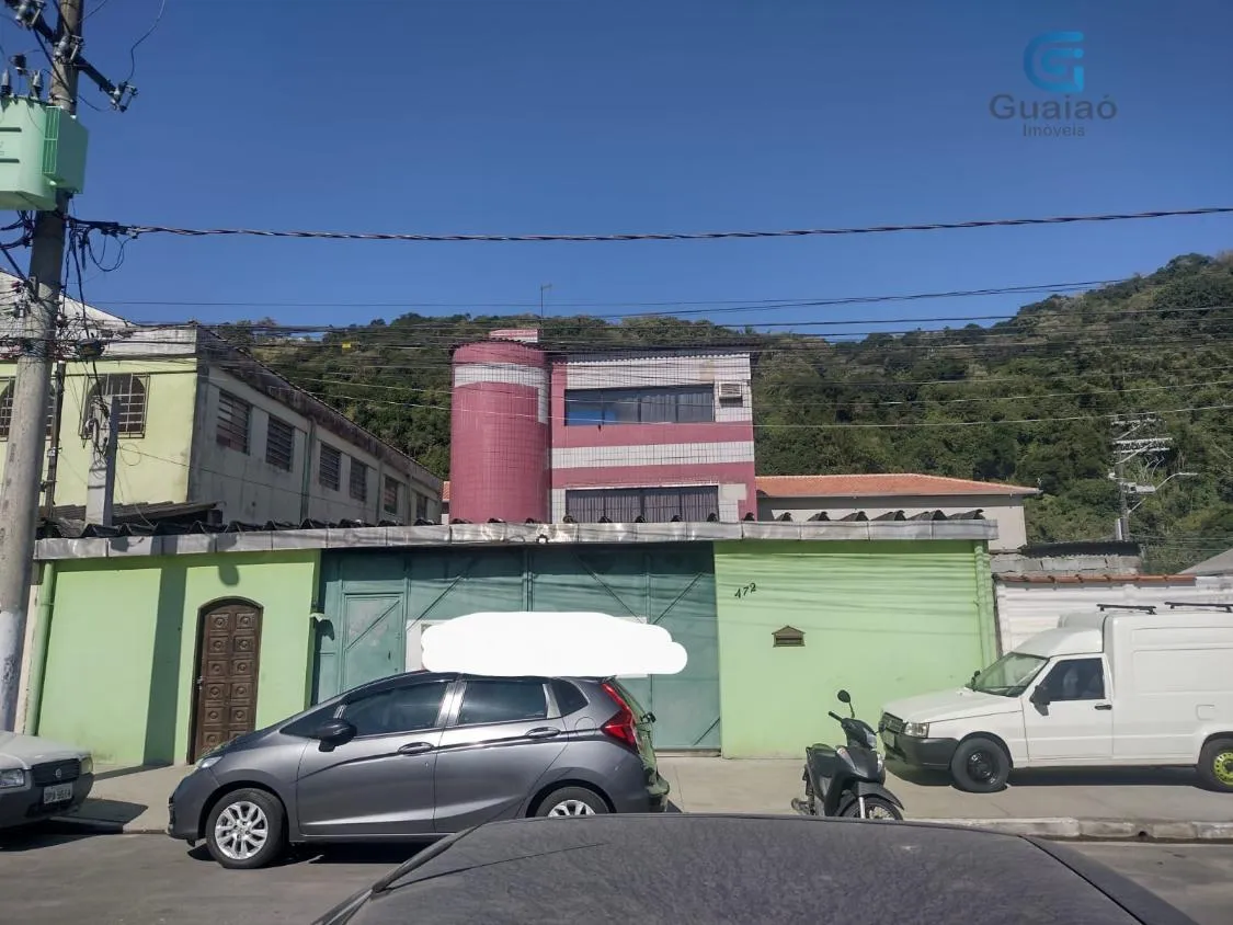 Vendo excelente prédio comercial com "312,50M2" no Chico de Paula em Santos em Rua Iguape