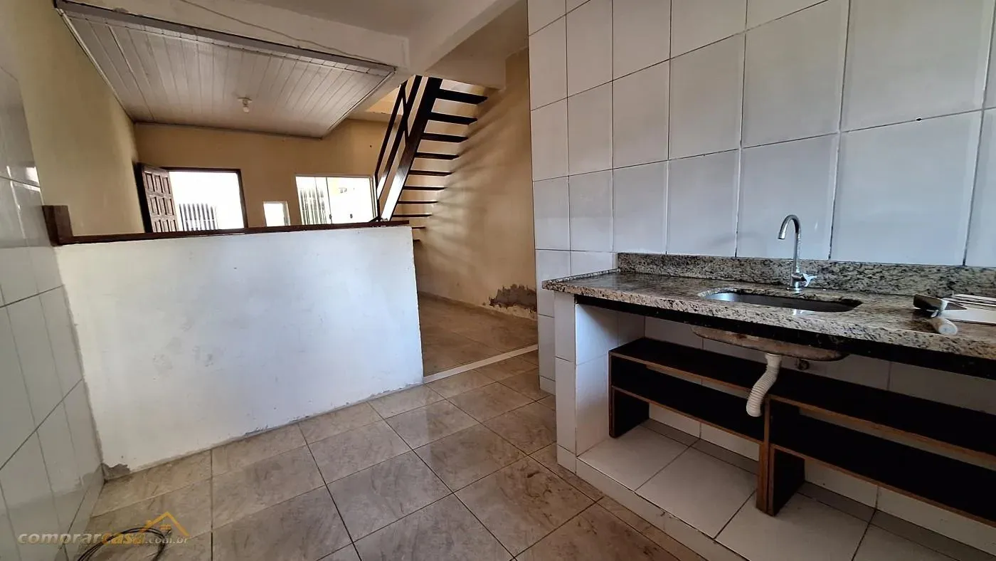 Imagem Casa em Condomínio para Locação em Cabo Frio / RJ no bairro Peró