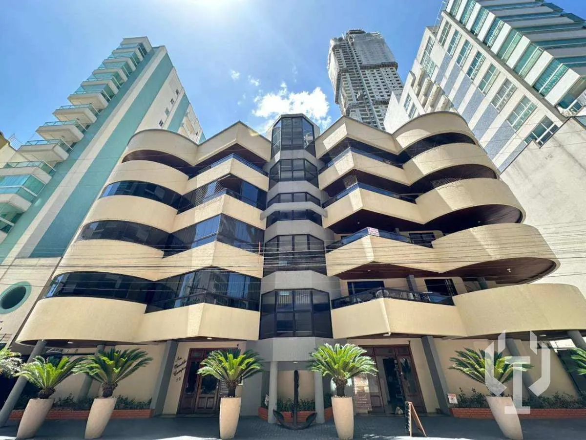 Imagem Apartamento à venda, no Osvaldo campos em Itapema, Meia Praia, com 2 quartos, 103m2