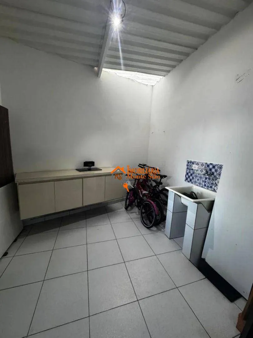 Imagem Casa com 3 dormitórios à venda, 250 m² por R$ 830.000,00 - Ponte Grande - Guarulhos/SP